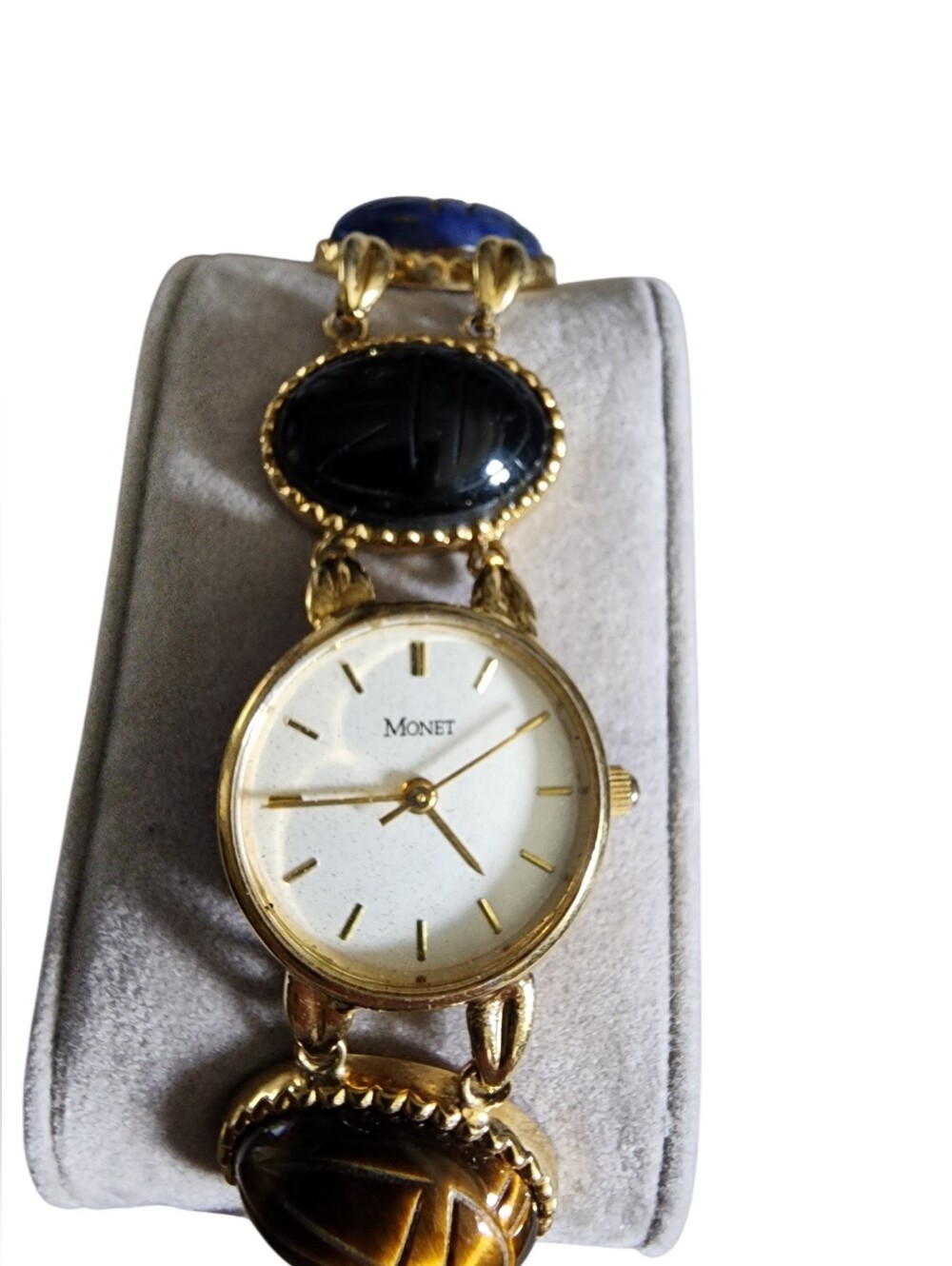 Vintage Monet Gold Tone Scarab Stone Bracelet 22mm 7.5” Band Needs Battery